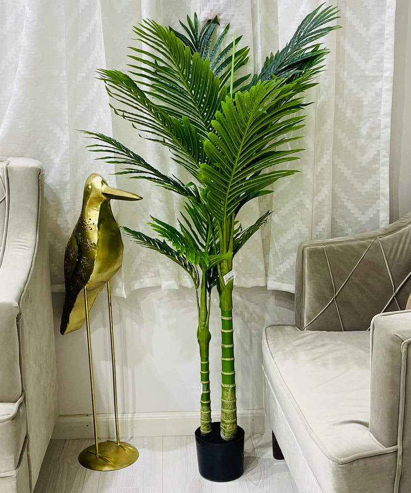 Artificial tree with a stand height 118 cm