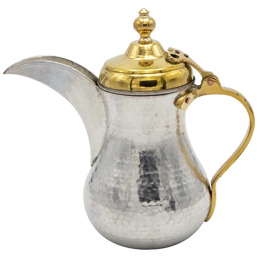 دلة نحاسي كبير بغطاء ذهبي