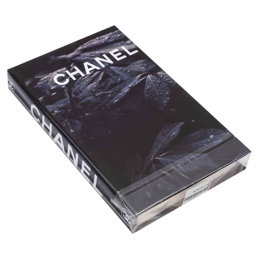كتاب ديكور مقاس 26.5*17 سم