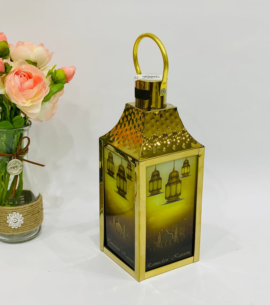فانوس رمضان استيل مع زجاج ذهبي ارتفاع27سم