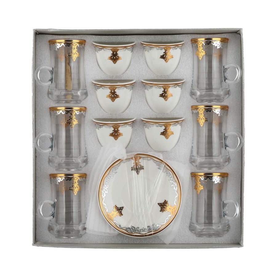 Set of 18 cups and mugs with gold and silver design