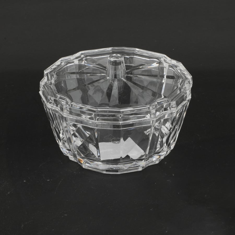 Transparent acrylic tray with lid, 12*9 cm