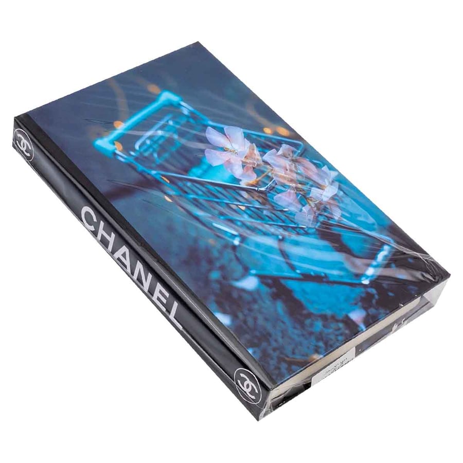 كتاب ديكور مقاس 26.5*17 سم