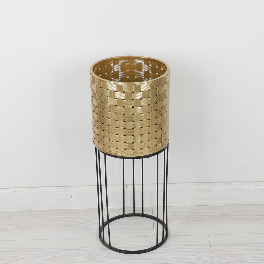 Golden iron tree-shaped parking lot with black height 56cm
