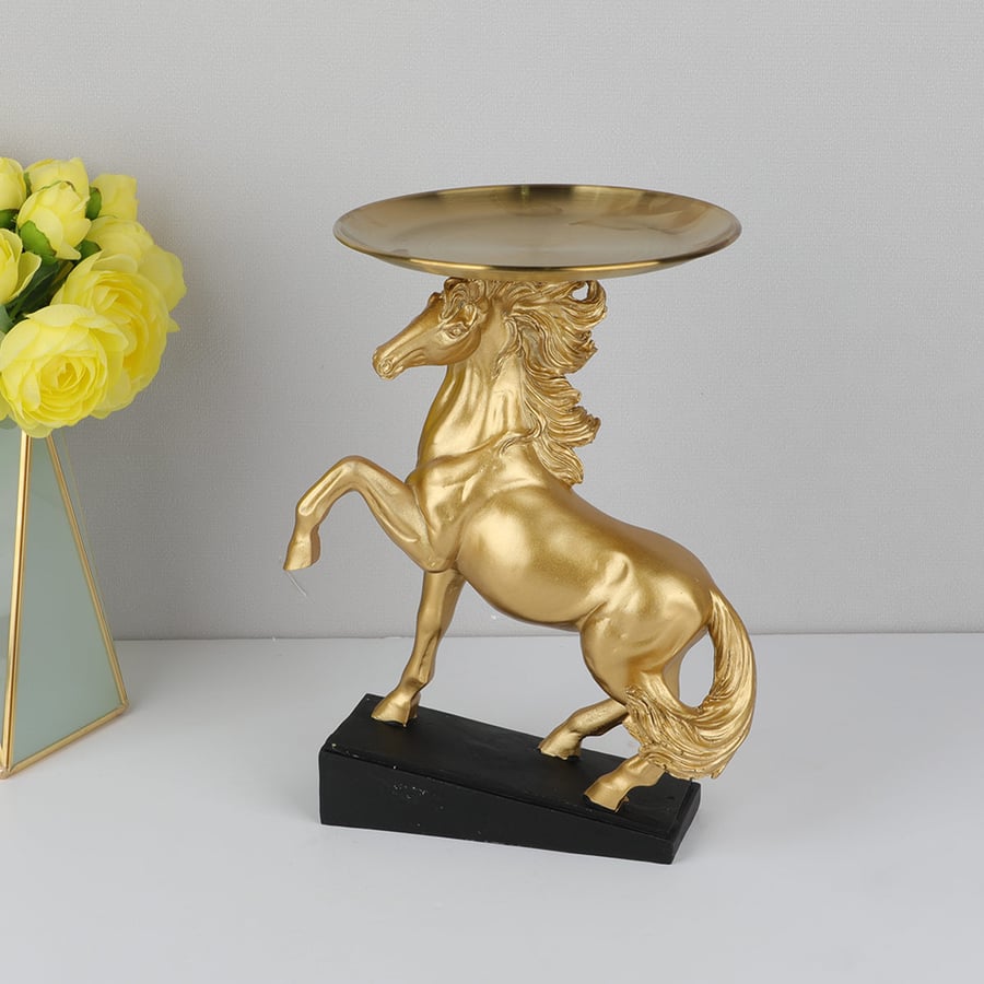 Serving plate on a horse's head with a base height of 26 cm