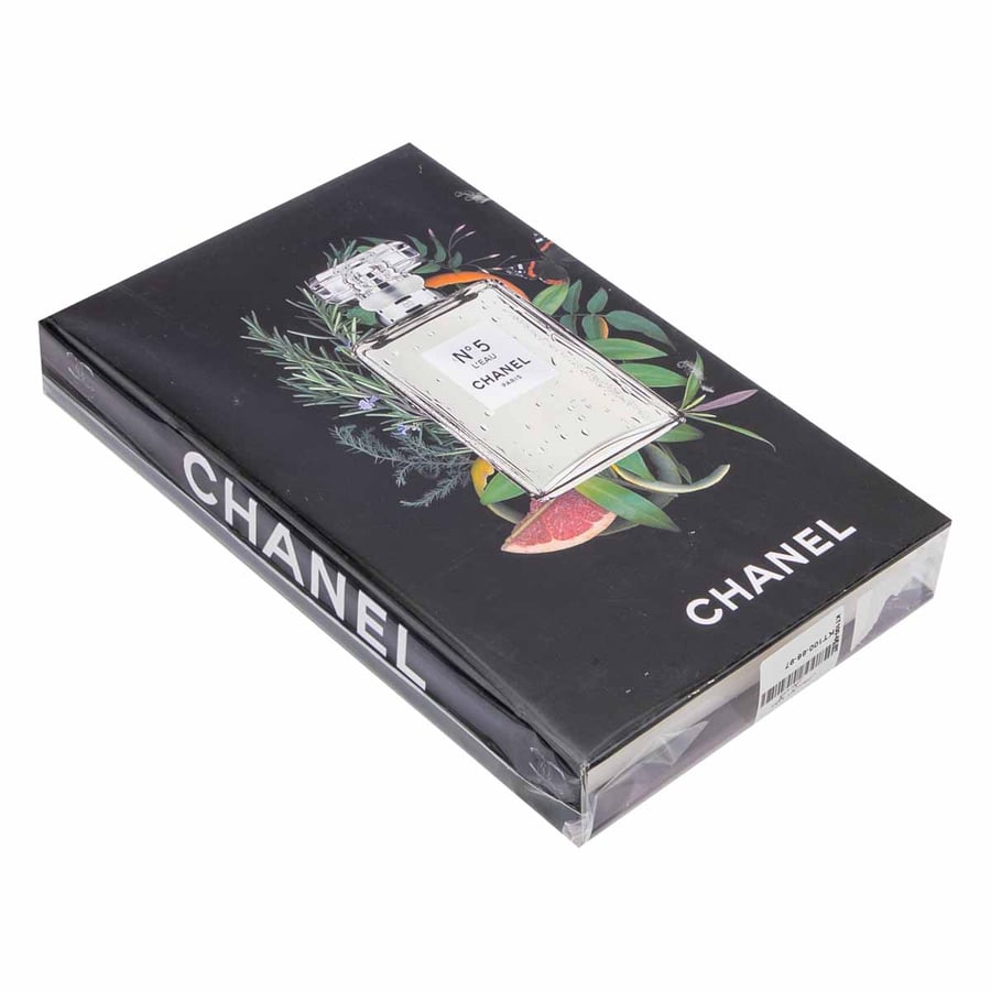 كتاب ديكور مقاس 26.5*16.5 سم