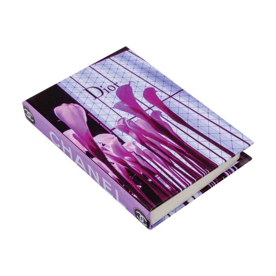كتاب ديكور مقاس 19*12 سم