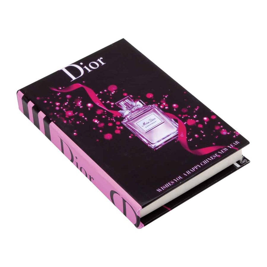 كتاب ديكور مقاس 19*12 سم