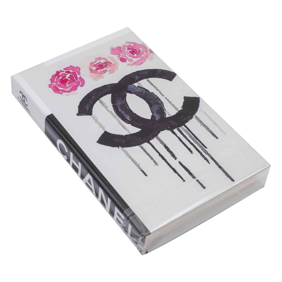 كتاب ديكور مقاس 26.5*17 سم