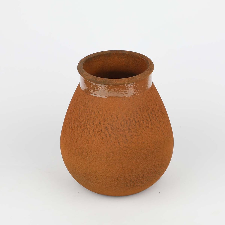 مزهرية فخار تراثية