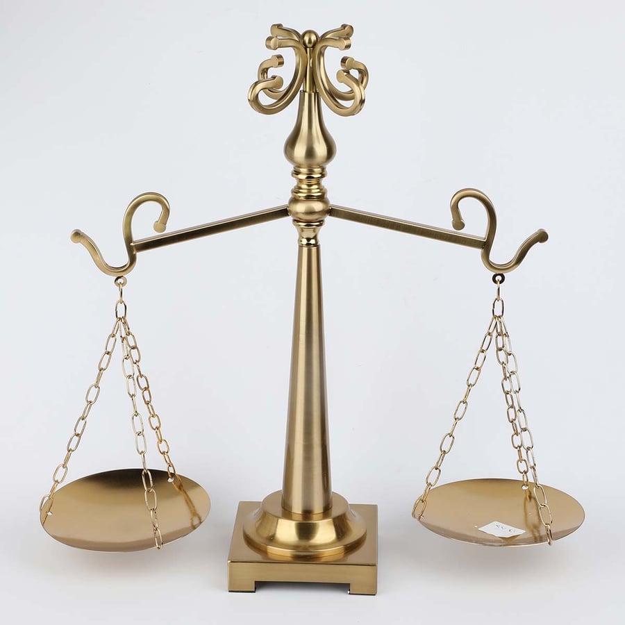 Golden balance sculpture, 52 * 44 cm decor