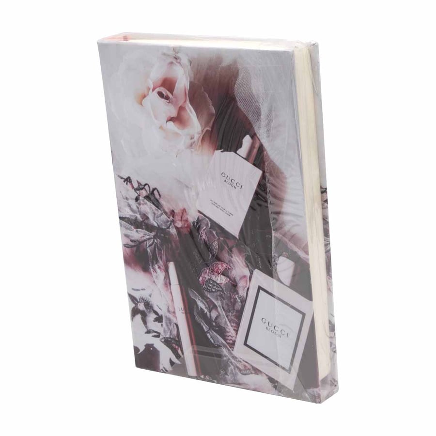 كتاب ديكور مقاس 17*27 سم