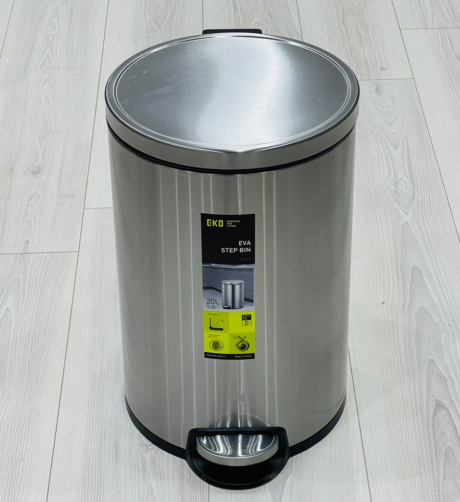 Steel trash bin 20 liters with pedal