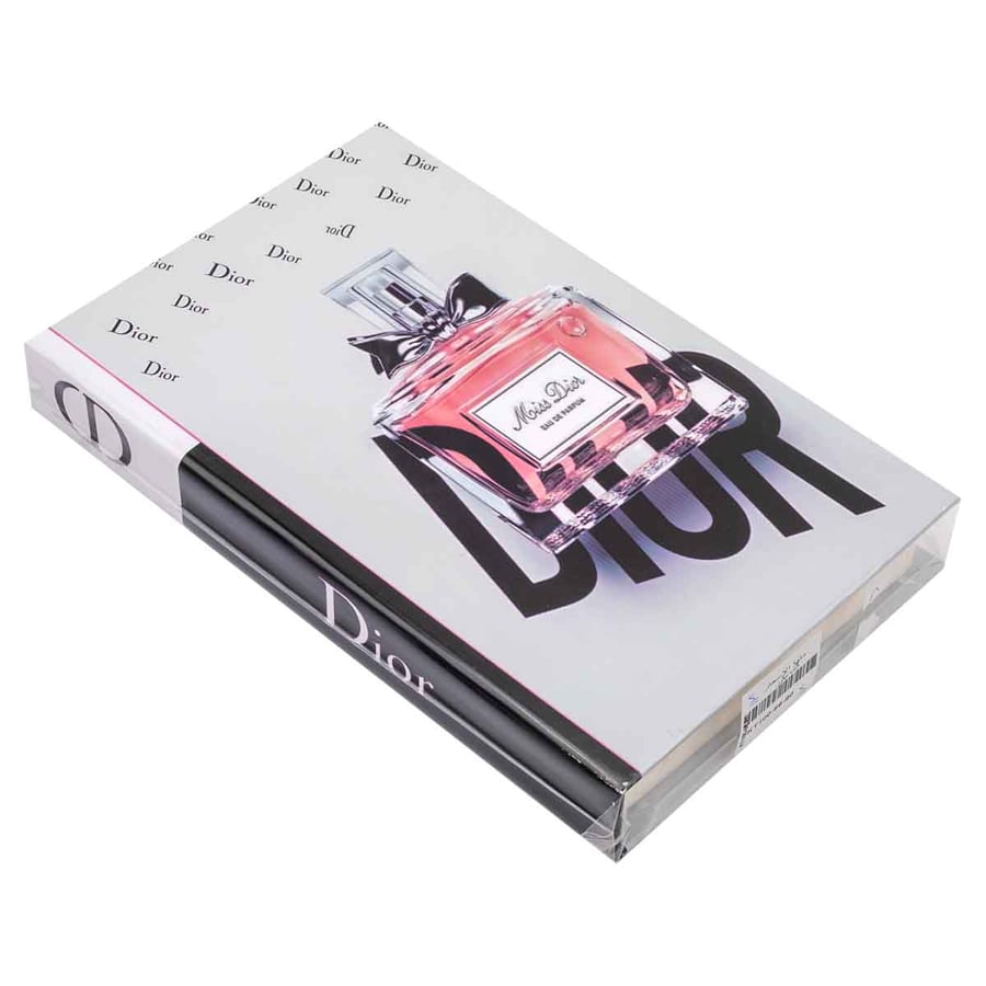 كتاب ديكور مقاس 26.5*17 سم