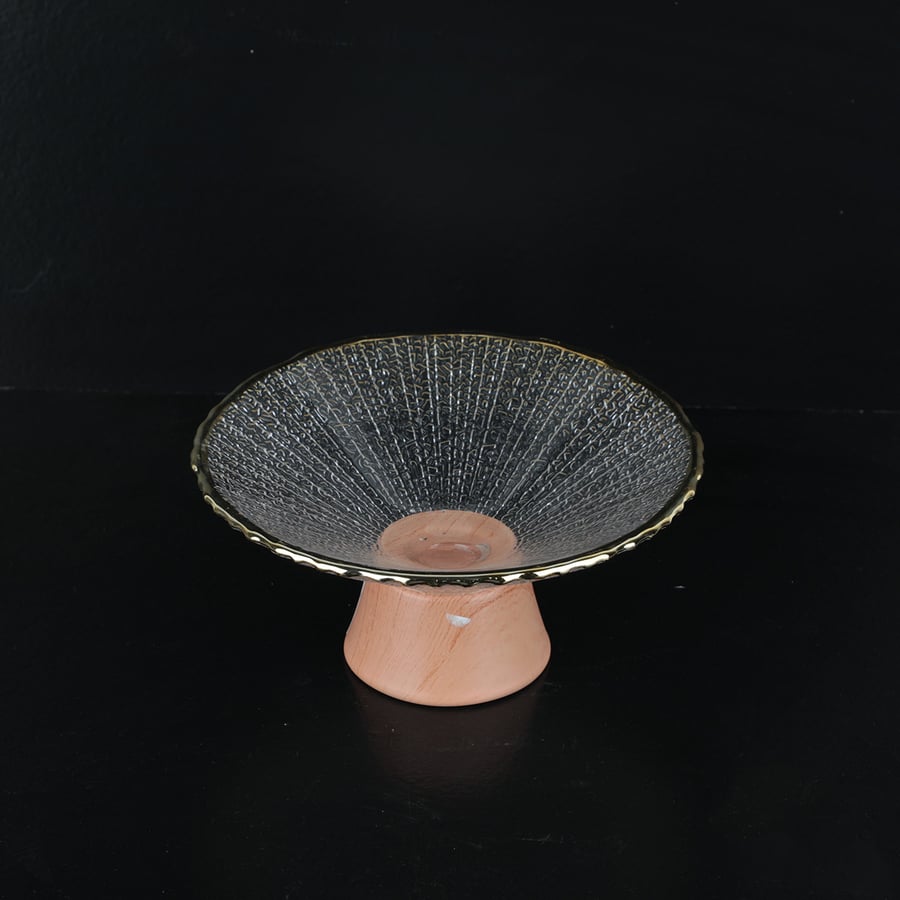 Glass plate with a base, size 15*7 cm