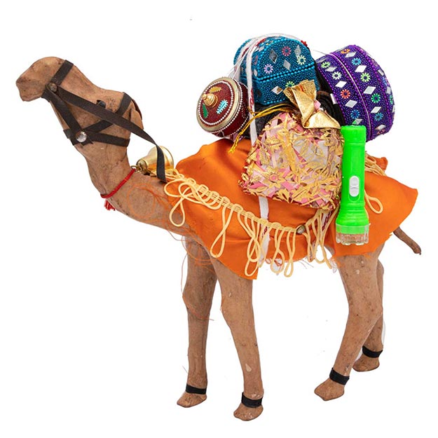 تحفة شكل جمل كبير 12 انش