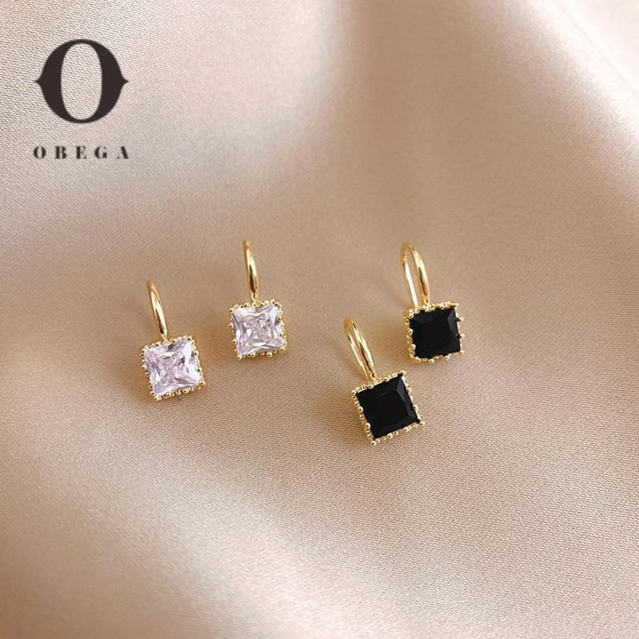 Women's square earrings