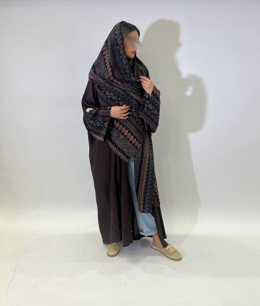 عبايه ربع بشت كريب اندنوسي (الطرحه قطن)