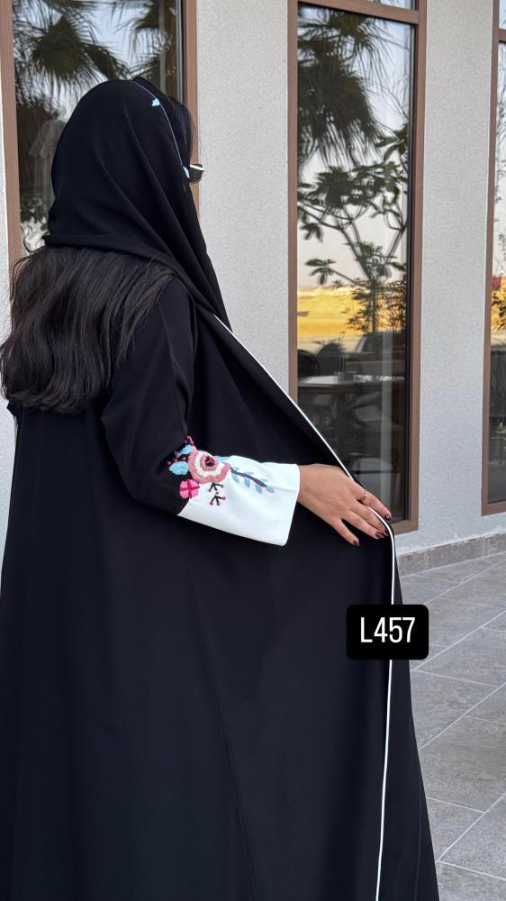 عباية كريب سبشل شك يدوي قصة عادية ستريت