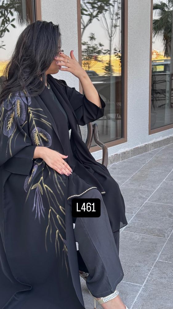 عباية كريب سبشل رسم يدوي وشك يدوي قصة بشت