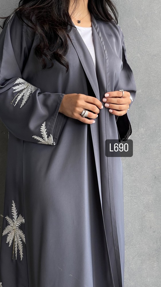 Future crepe abaya, embroidery, computer story, ordinary, street