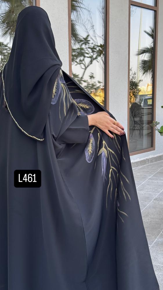 عباية كريب سبشل رسم يدوي وشك يدوي قصة بشت