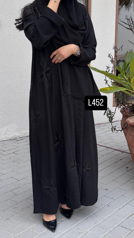 عباية كريب سبشل تطريز كمبيوتر مع كرستال قصة عادية