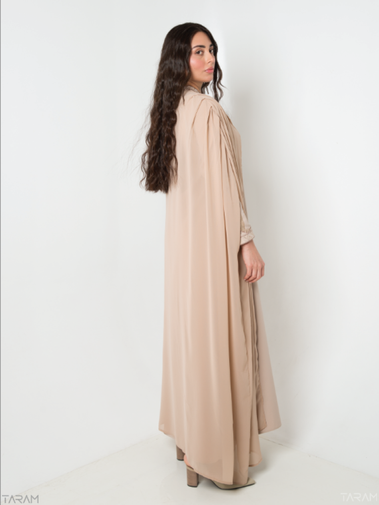 Al Diriyah thobe with scarf - beige