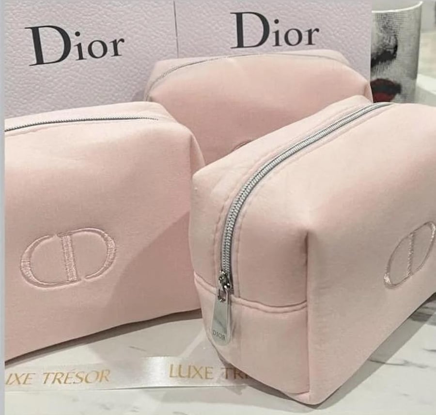 شنطة Dior وردي