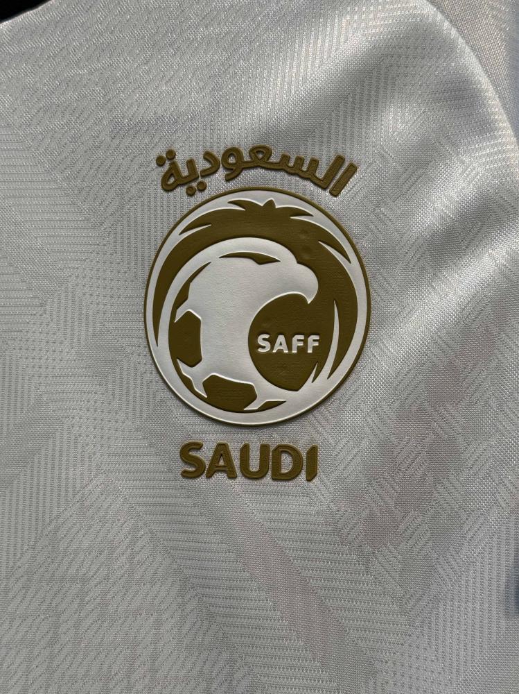 تيشيرت منتخب السعودية  الابيض2027 فئة اللاعبين