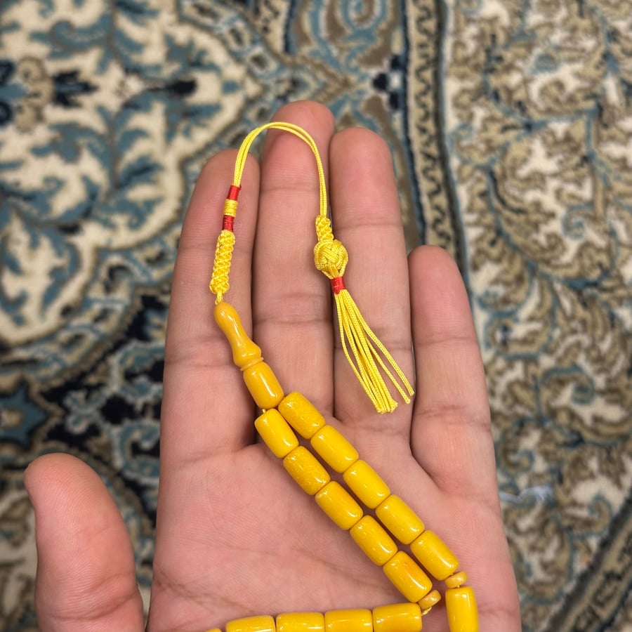 بكلايت أصفر منجم