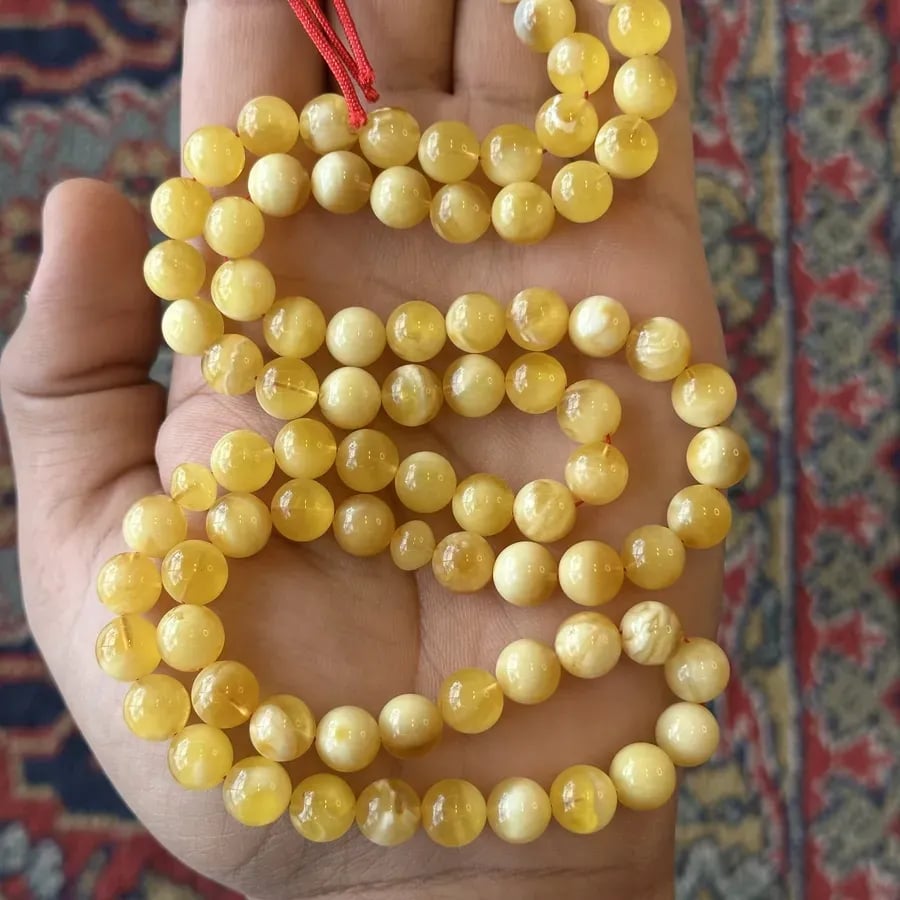 كهرمان طبيعي حر