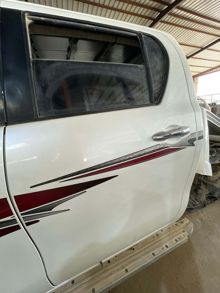 Left rear door empty Pearl two chambers 2016_2024