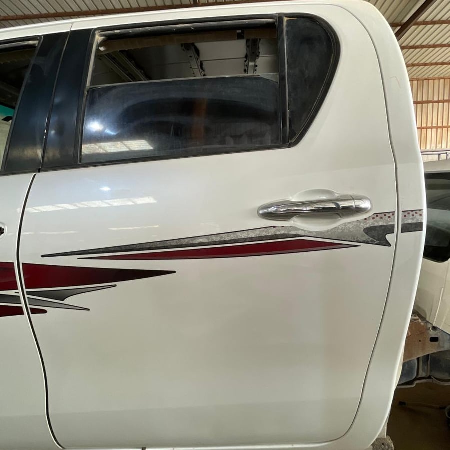 Left rear door empty Pearl two chambers 2016_2024