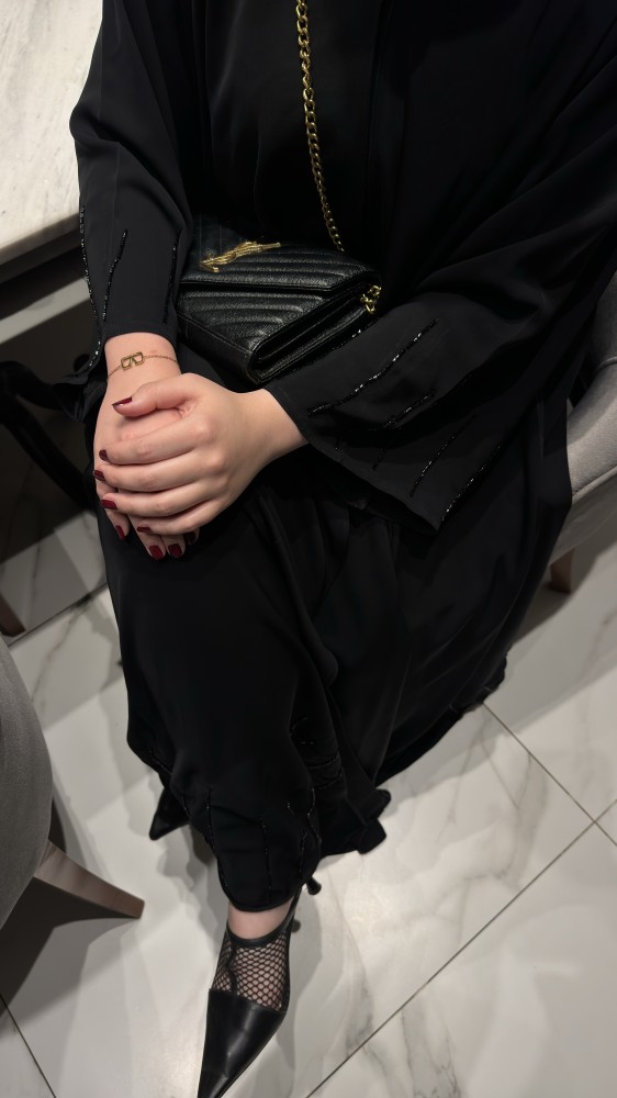 M23