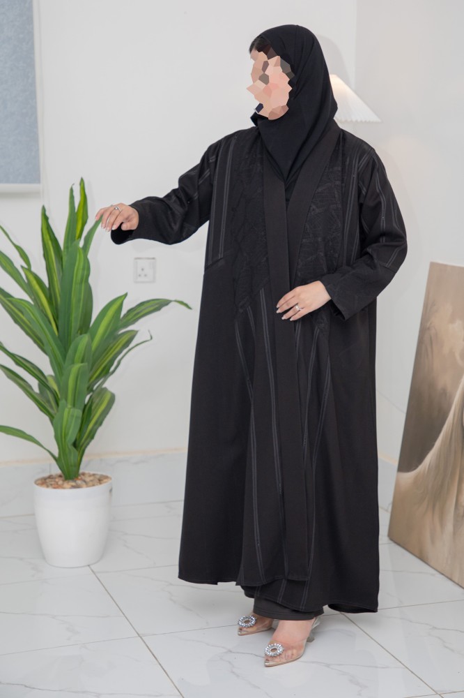 عباية جاكار مع مخمل