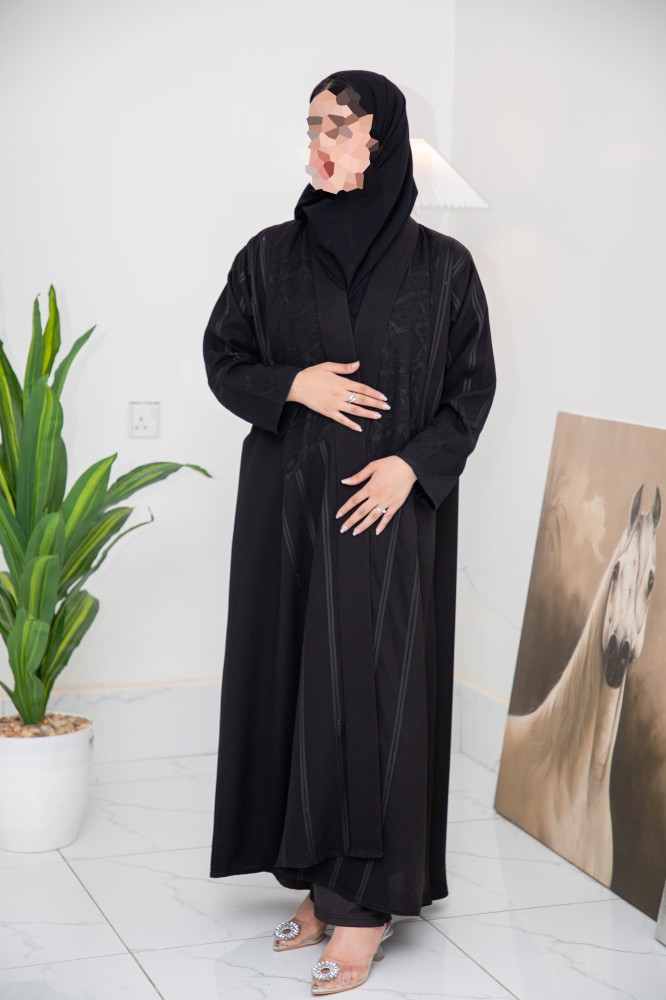 عباية جاكار مع مخمل
