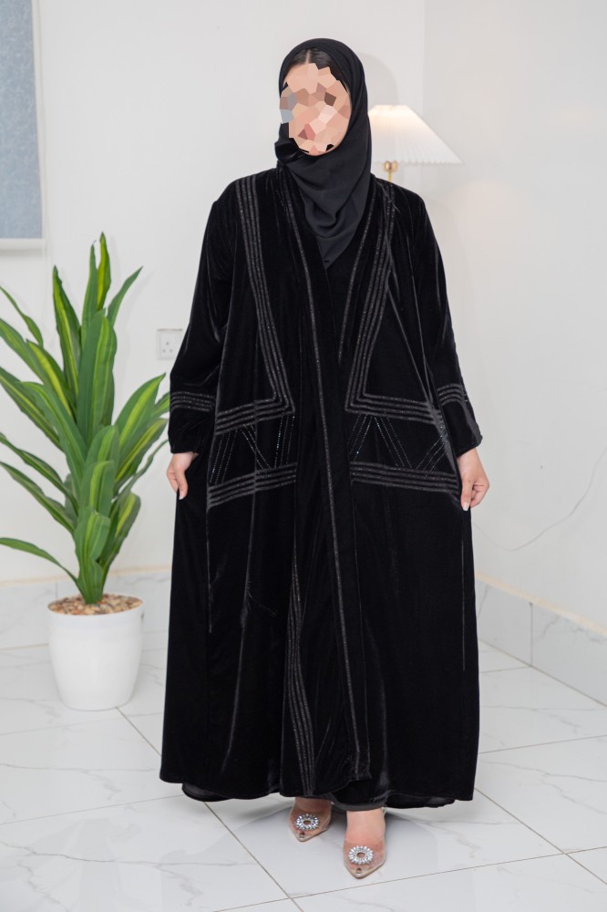 عباية مخمل مخطط عرض