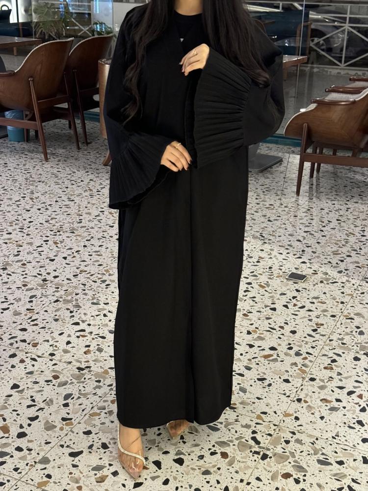 عباية نمار ملكي سوداء مناسبة للدوام والجامعة