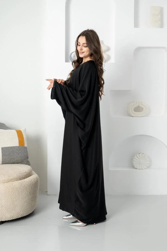 عباية بشت ندي مع تطريز خيال