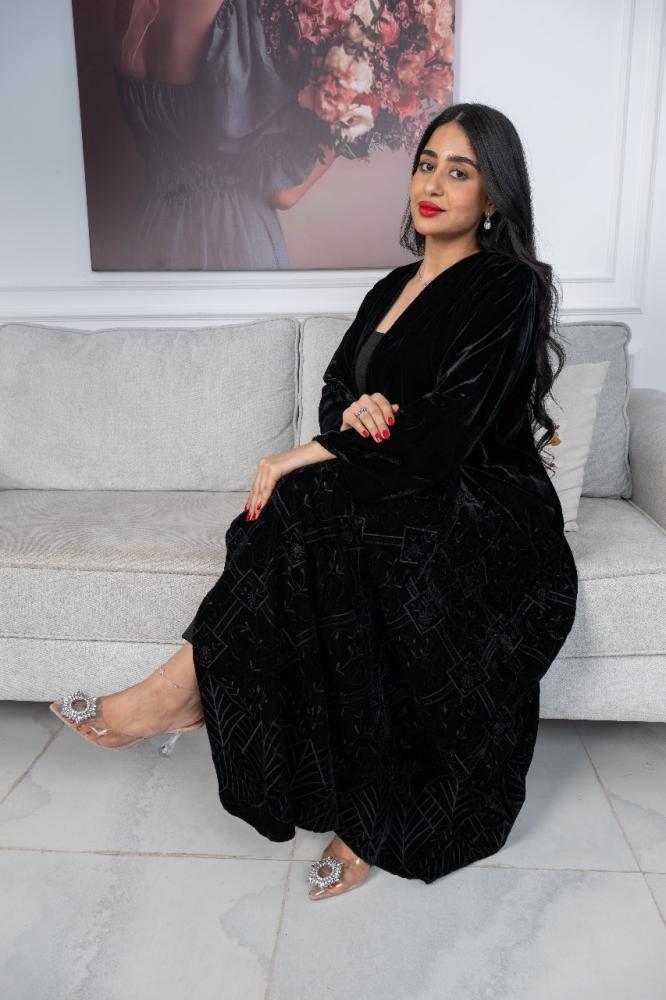 A distinguished velvet winter abaya