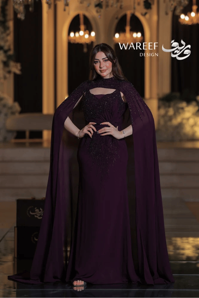 فستان سهرة موف فاخر بكاب طويل وتطريز كوتور ملكي