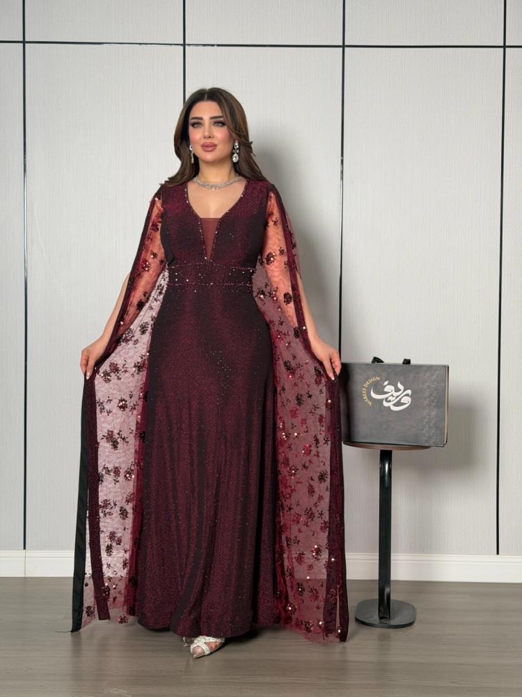 فستان خمري لامع بكاب تول مطرّز فاخر