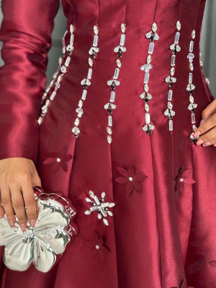 فستان سهرة ميكادو تطريز كرستال يدوي