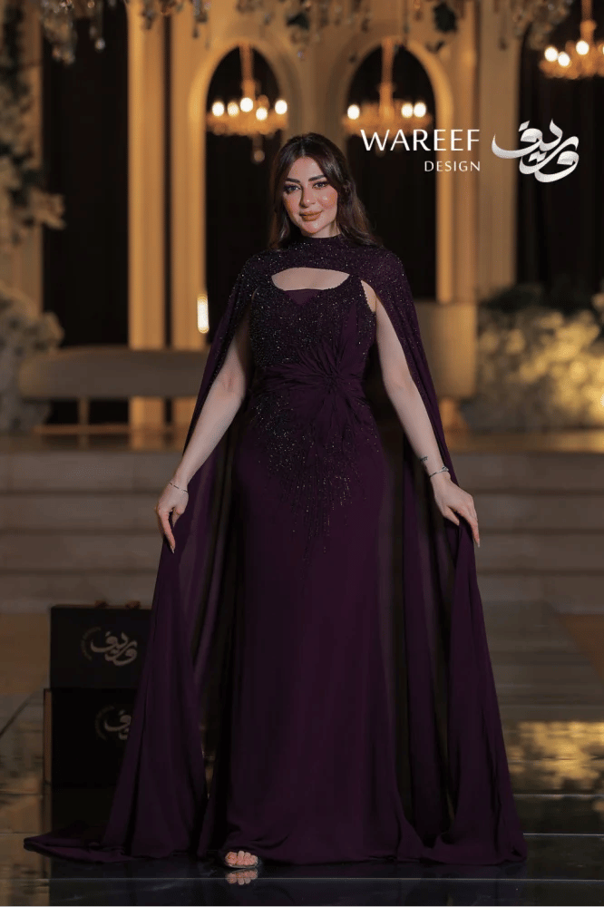 فستان سهرة موف فاخر بكاب طويل وتطريز كوتور ملكي