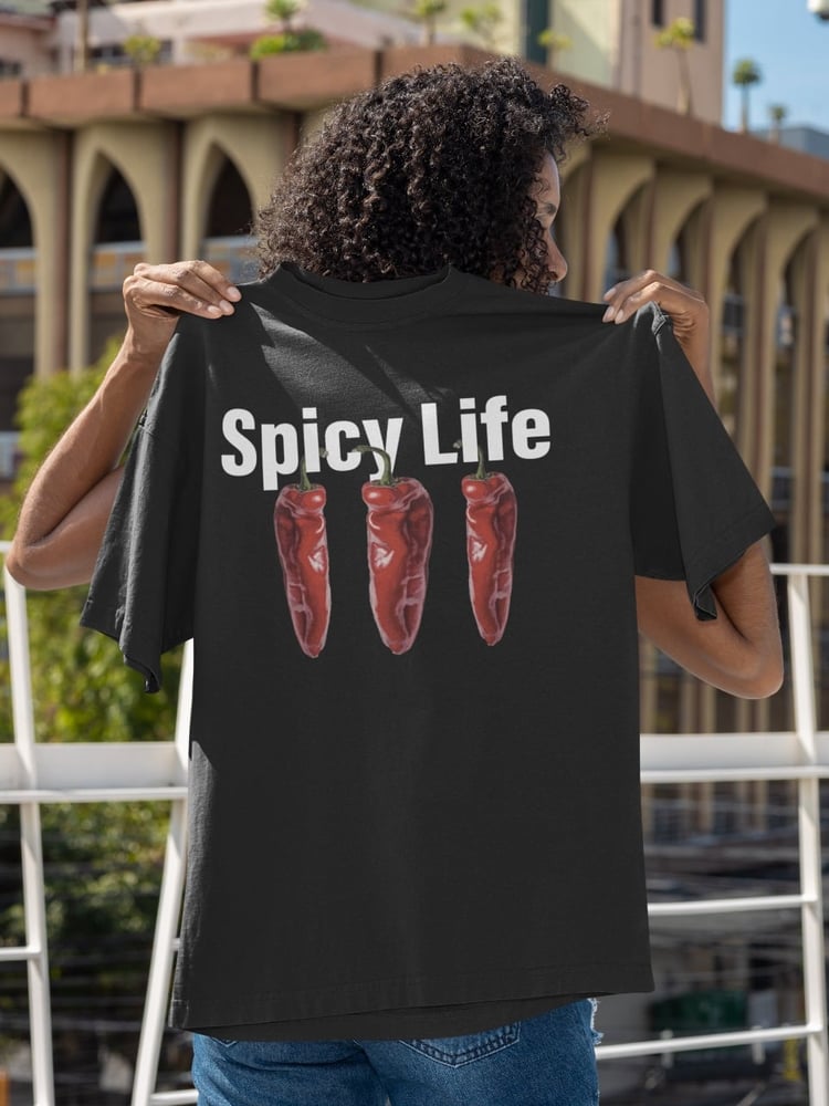 spicy life T-shirt