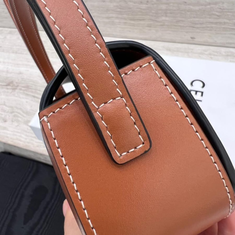 سيلين TRIOMPHE CHNVAS مقاس18cm