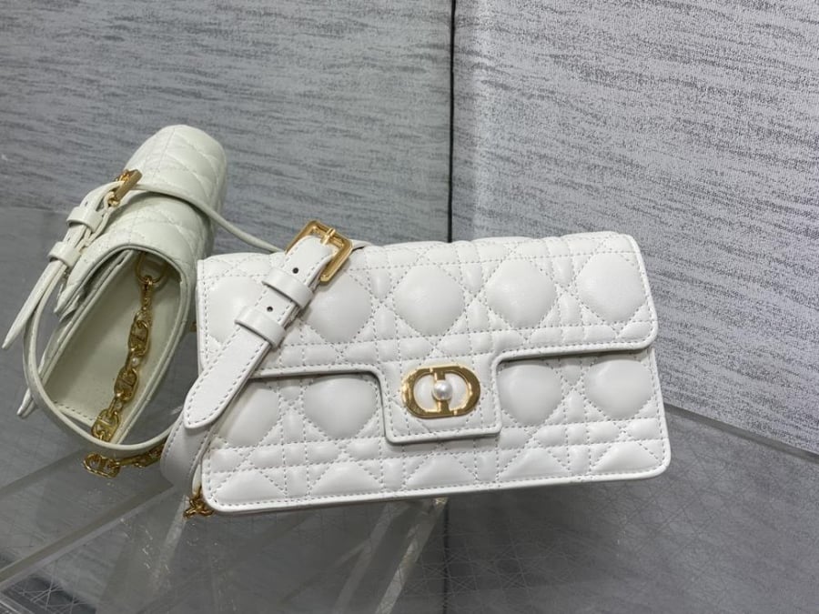 ديور jolie مقاس 21cm