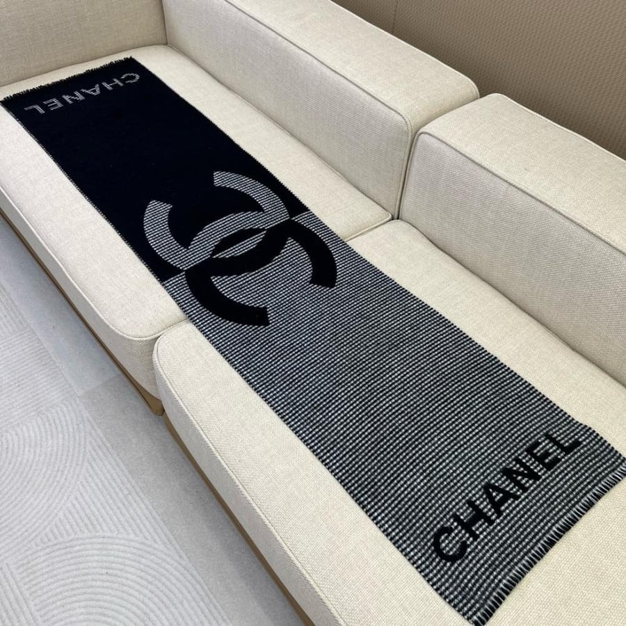 سكارف شانيل 180*34