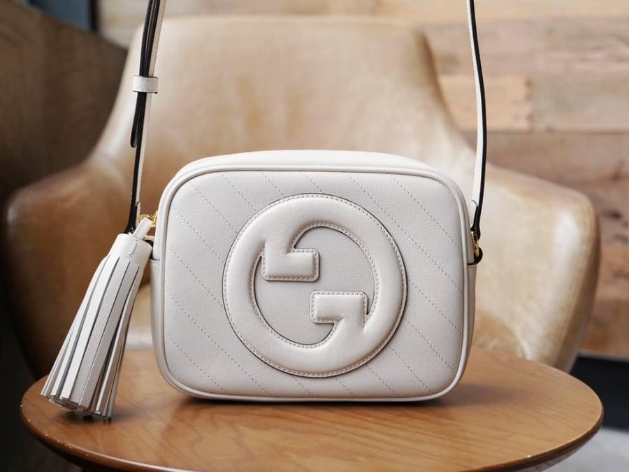 قوتشي BLONDIE مقاس 21cm